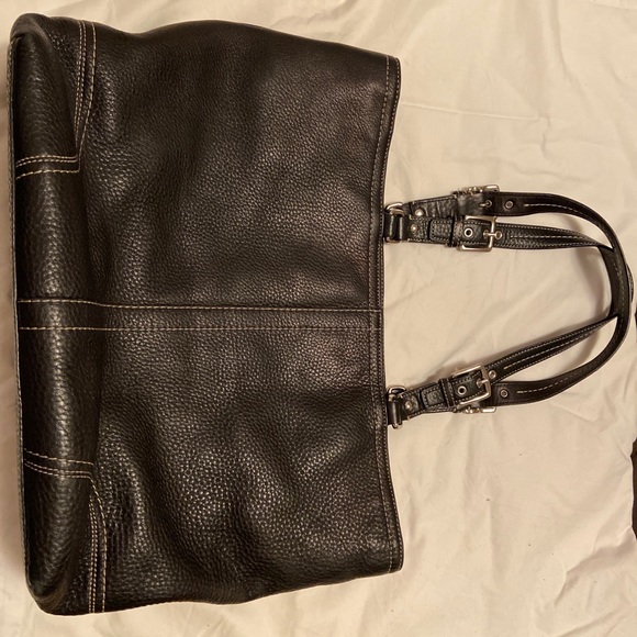 Coach Hamilton Pebbled Lunch Tote Purse - Picture 3 of 7